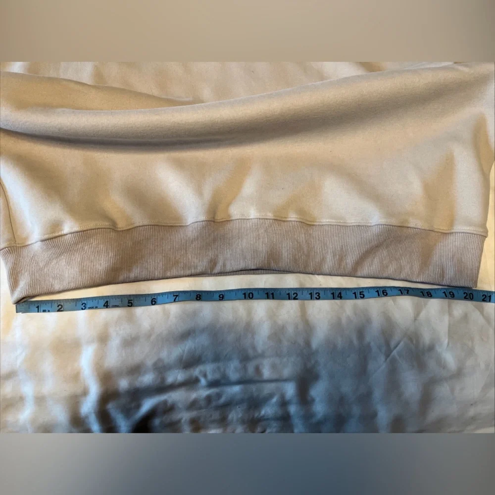 White Fox Vol.3 Women’s Hoodie Pullover Color Moon Sweatshirt Size M/L - Picture 13 of 14